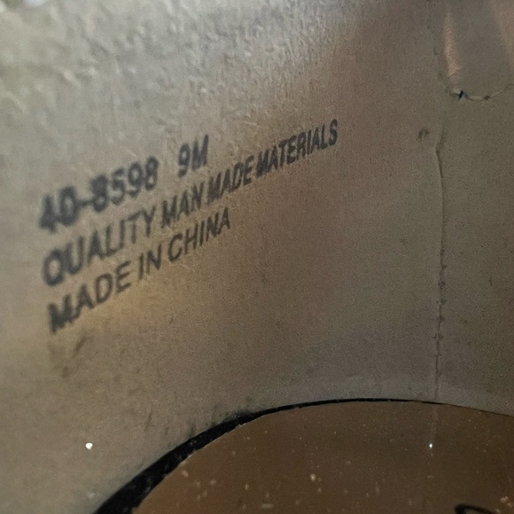 Easy Street Women s Sparkle Sandal size 9M - Picture 3 of 5